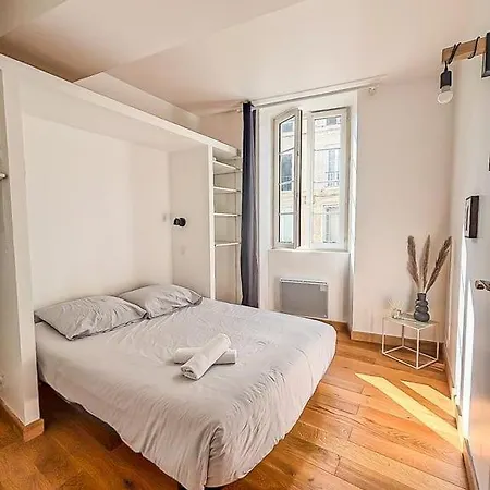 Apartmán Saint Nico Matelot - 5 Min Port, Station & Center
